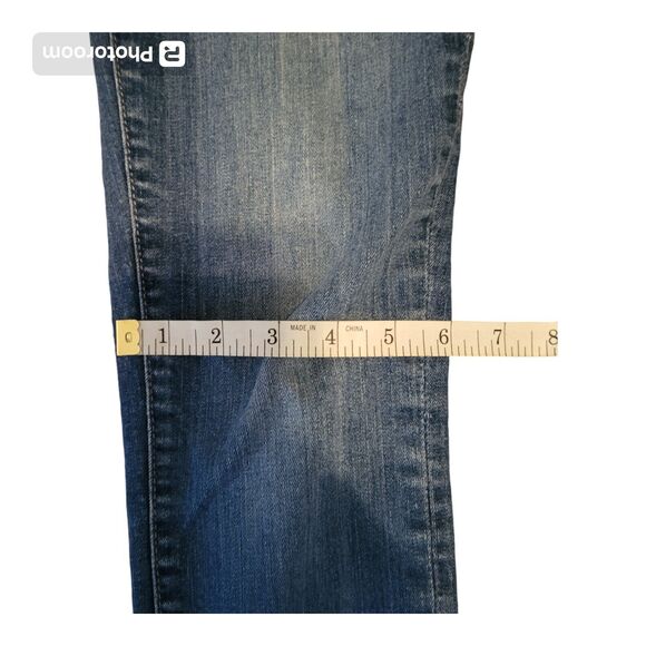 Refuge Ultra High Rise Skinny Jeans Light Wash 3 Button Button Size 8 - Picture 9 of 10